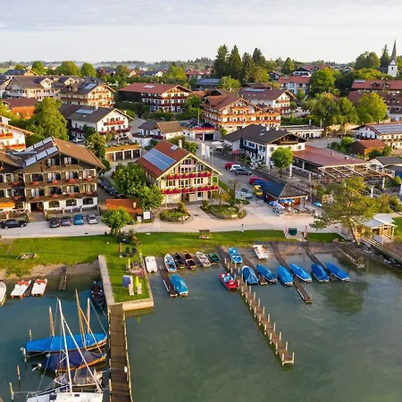 Gaestehaus Gruenaeugl Am *