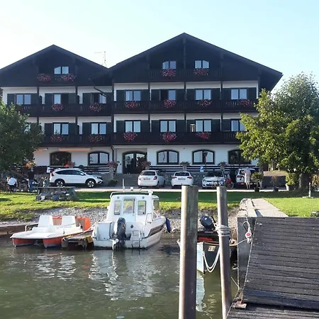 Pensionat Gaestehaus Gruenaeugl Am